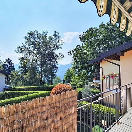 شقة In Bosco With Scenic Terrace Montegrino Valtravaglia